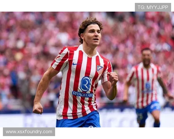 阿尔瓦雷斯双响领衔 马竞主场大胜皇马再度登顶西甲